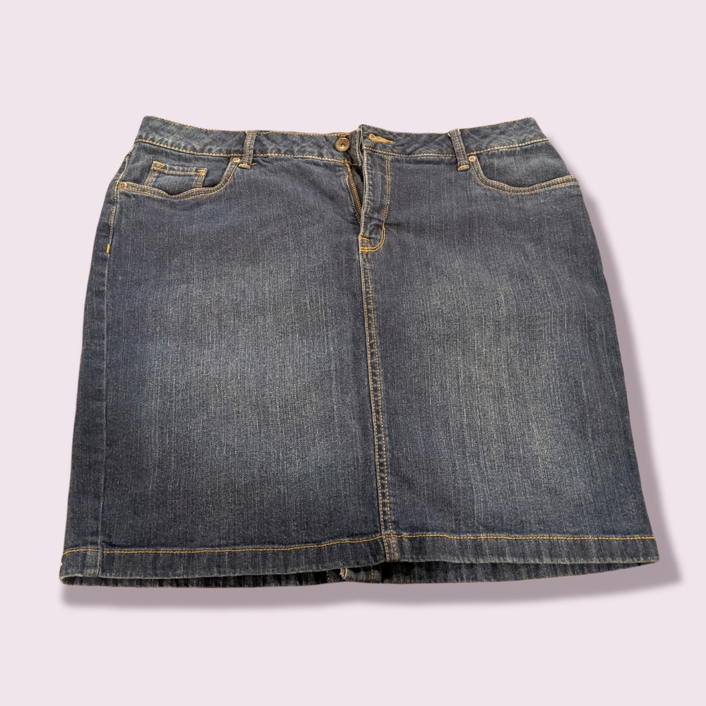 Sonoma Women's Skirt Size 16